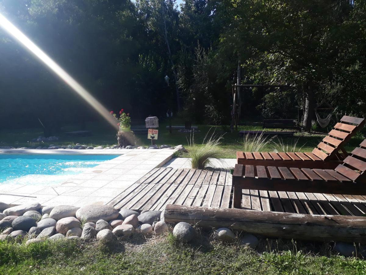 Casa De Campo De Piedra Tunuyán Exteriör bild